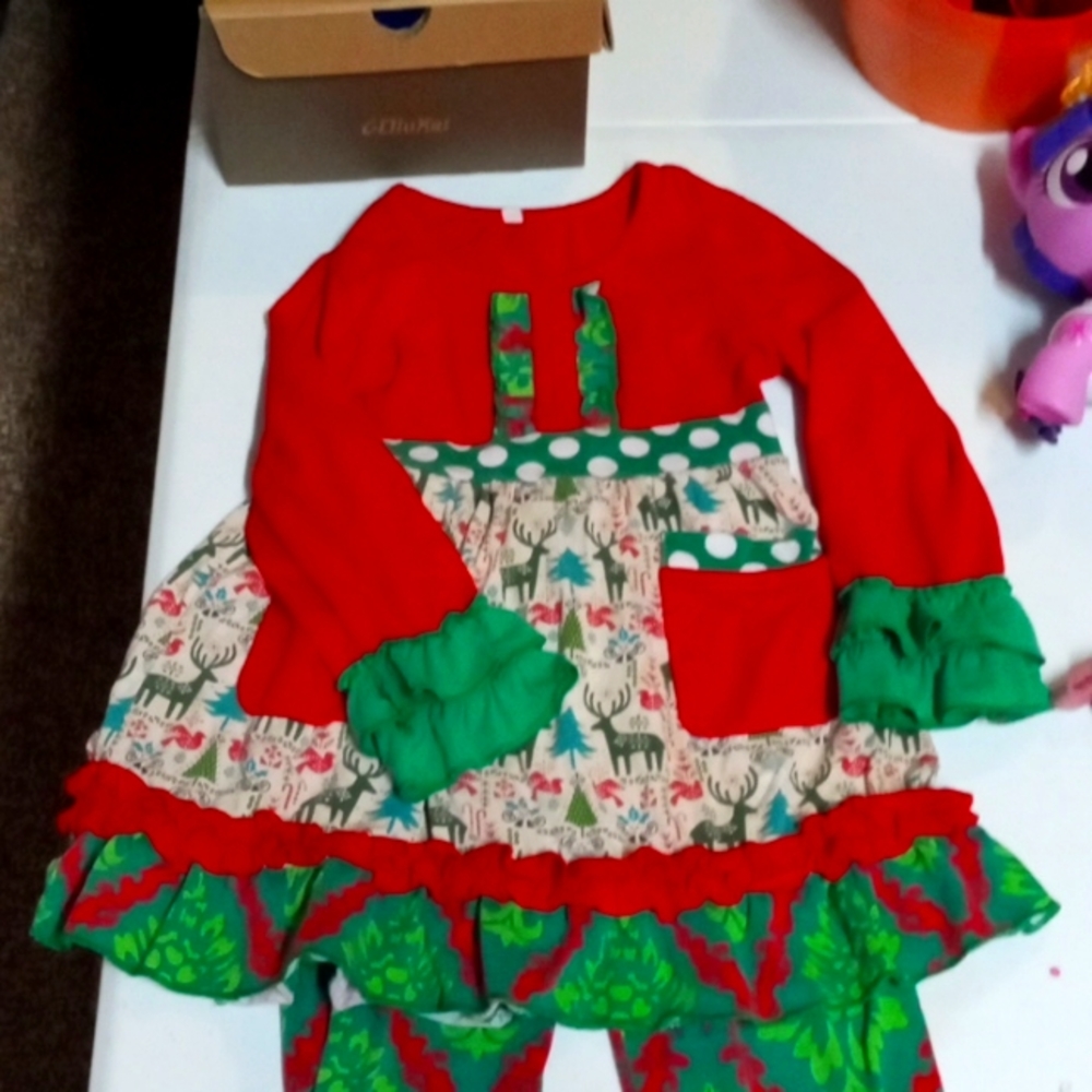 2piece toddler 5/6 set reindeer  expression